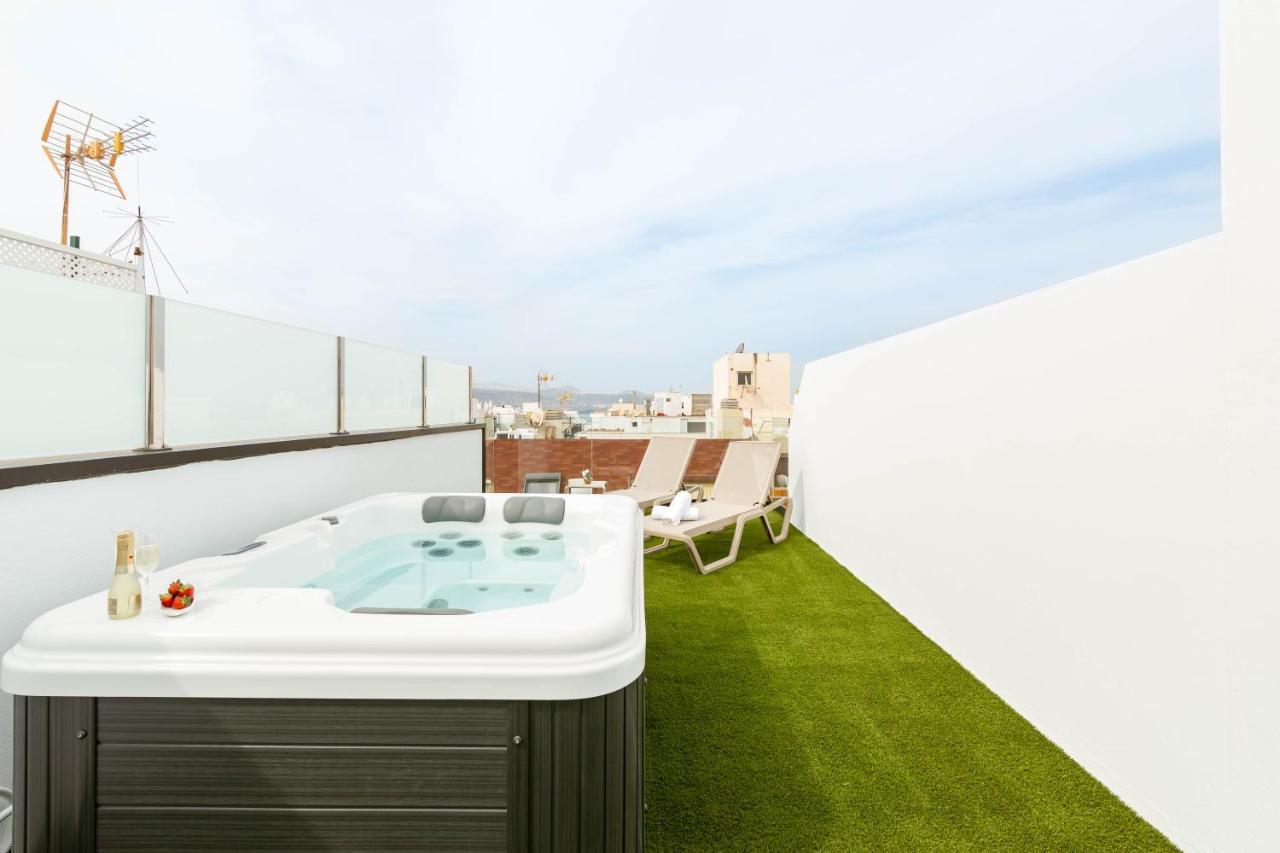 Luxury Penthouse With Jacuzzi La Strada Apartman Las Palmas de Gran Canaria Kültér fotó